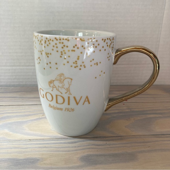 Gift Set GODIVA Belgium Chocolates and Mug 16 oz - Picture 7 of 16